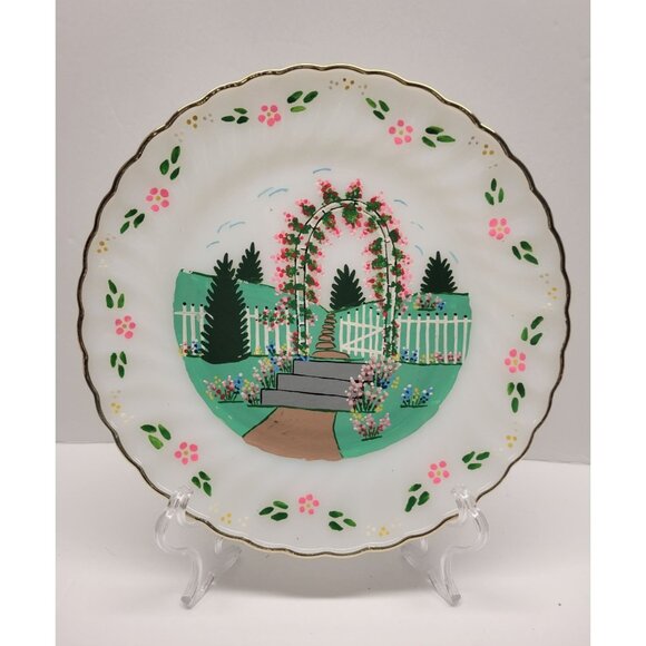 Hand Painted Vintage Milk Glass Decorative Plate Anchor Hocking - Picture 1 of 10